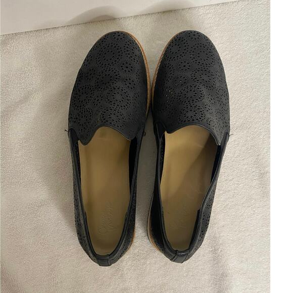 Crown Vintage Loafers - Shoes - Size 8 1/2 - Picture 6 of 11